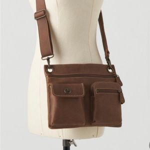 ROOTS village tribe bag 🇨🇦